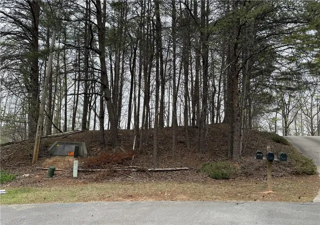 2nd image of 4052 Hidden Hollow Ter, Gainesville, GA 30506 | MLS# 7709590