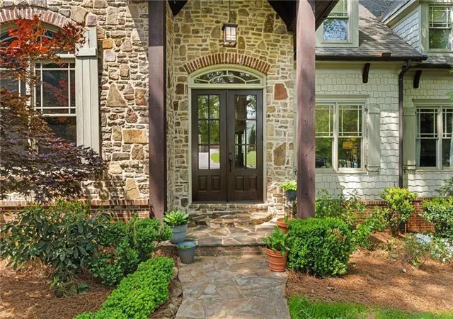 Photo 1 of Single family home for sale at 4842 Kitty Hawk Dr, Sandy Springs, GA 30342 | MLS# 7780888 | Listing updated on 2026-09-21