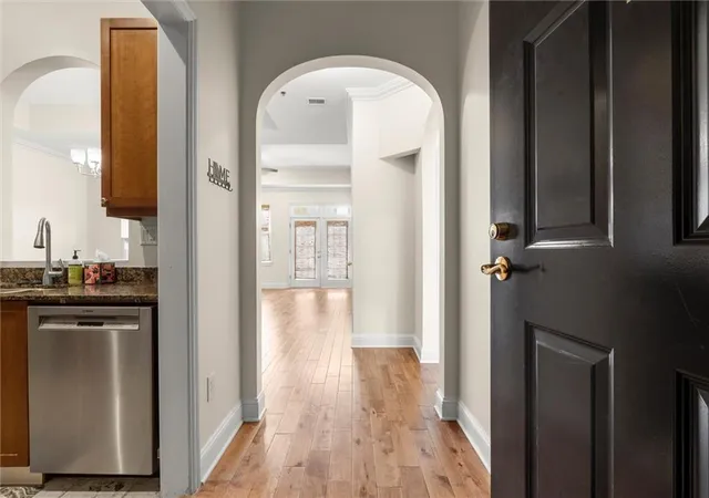Photo 2 of Sale Pending at 1735 Peachtree St Ne #404, Atlanta, GA 30309 | MLS# 7775351 | Listing updated on 2026-09-28