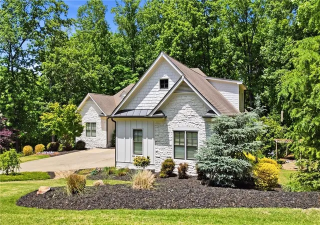 5th image of 214 Heritage Town Parkway, Canton, GA 30115 | MLS# 7804917