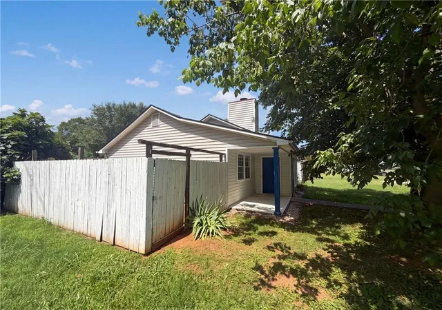Homes for sale in Cartersville, GA | 2 Ember Wy, Cartersville, GA 30120 | MLS# 7799911
