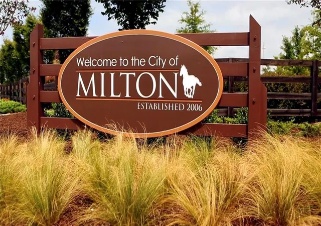 Homes for sale in Milton, GA | 1085 S Bethany Creek Dr, Milton, GA 30004 | MLS# 7783224