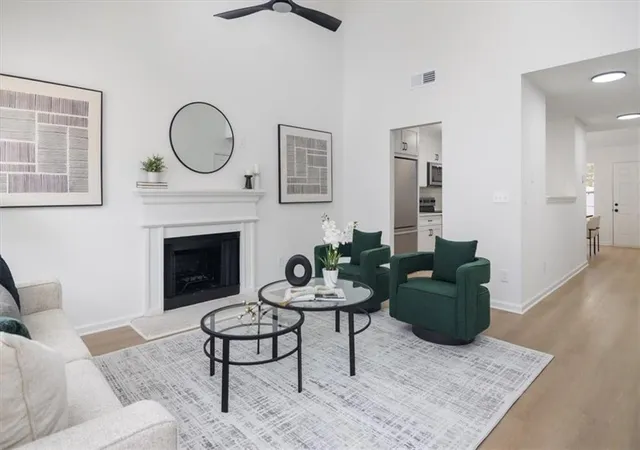 Photo 3 of Single family home for sale at 4033 Ravenwood Ct, Union City, GA 30291 | MLS# 7819356 | Listing updated on 2026-09-17