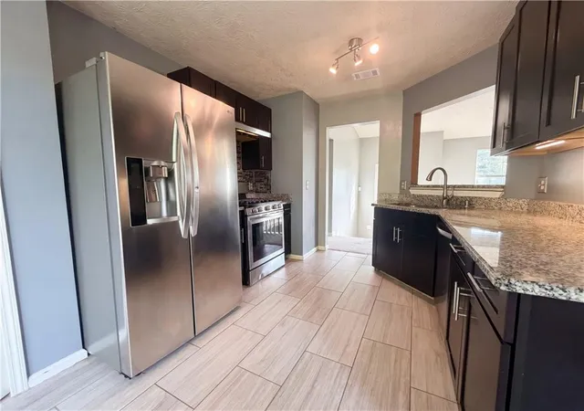 Photo 4 of Single family home for sale at 3579 Dyer Parke Ln SW, Marietta, GA 30060 | MLS# 7764034 | Listing updated on 2026-09-10