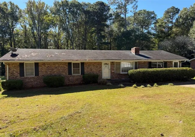Photo 1 of Multi family home for sale at 18 Thomas Way, Newnan, GA 30263 | MLS# 7860170 | Listing updated on 2026-10-28
