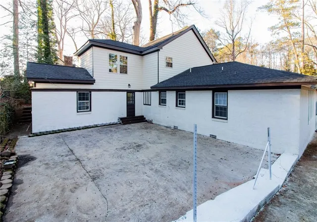 3rd image of 2531 Midway Rd, Decatur, GA 30030 | MLS# 7815757