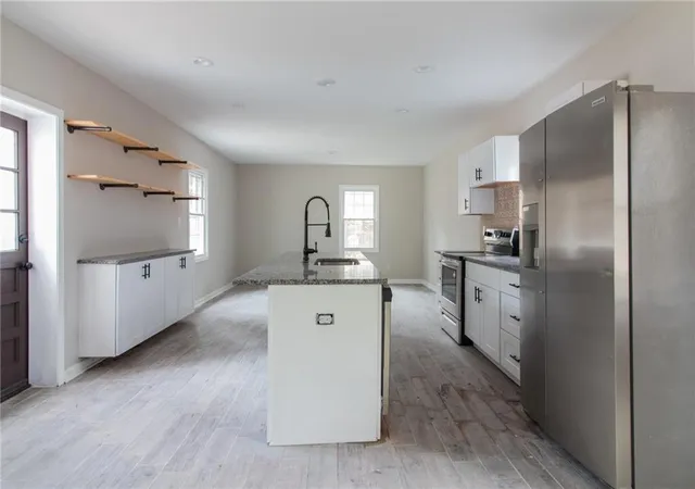 4th image of 2531 Midway Rd, Decatur, GA 30030 | MLS# 7815757