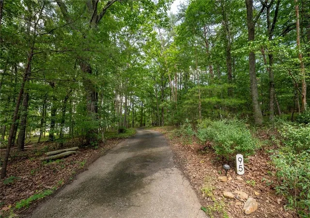 Photo 2 of Sale Pending at 95 Sable Ct, Jasper, GA 30143 | MLS# 7821997 | Listing updated on 2026-08-31