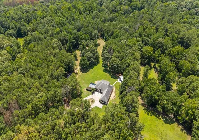 4th image of 900 Old Four Notch Rd, Whitesburg, GA 30185 | MLS# 7813345