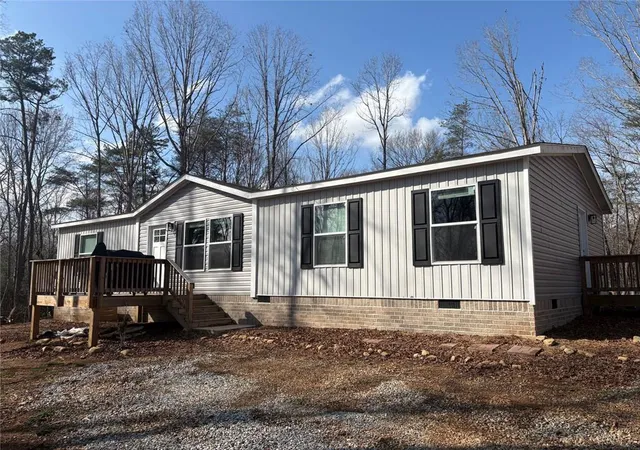 1st image of 643 Old Ridge Rd, Demorest, GA 30535 | MLS# 7742966