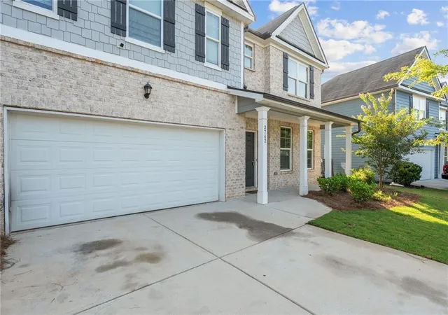 2nd image of 3742 Richmond Bnd, Lithonia, GA 30038 | MLS# 7818802