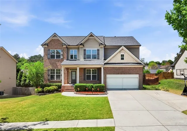 2nd image of 522 Woodburn Ln, Lawrenceville, GA 30044 | MLS# 7756410
