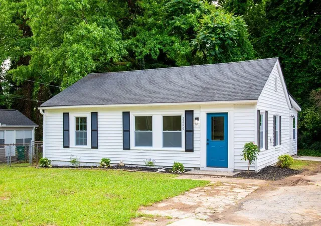 Homes for sale in Smyrna, GA | 2266 Old Spring Rd Se, Smyrna, GA 30080 | MLS# 7777671