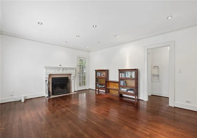 Photo 4 of Single family home for sale at 3054 Peachtree Dr NE, Atlanta, GA 30305 | MLS# 7817593 | Listing updated on 2026-09-13