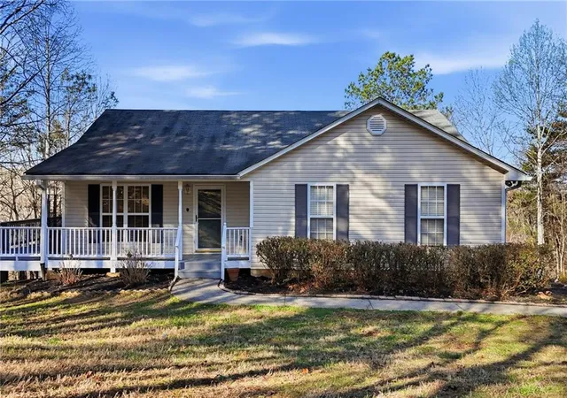 Homes for sale in Fairmount, GA | 1139 Davis Rd W, Fairmount, GA 30139 | MLS# 7721381