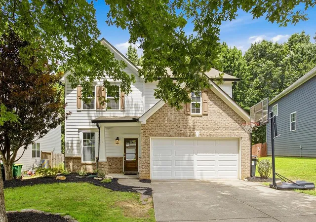 1st image of 560 Crestmont Ln, Canton, GA 30114 | MLS# 7815678