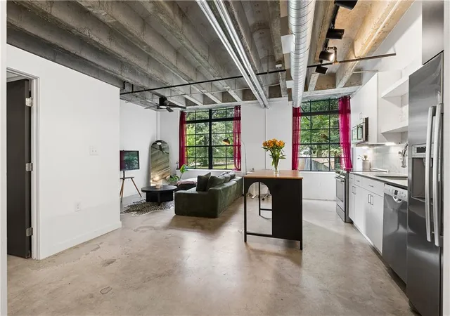 Condo for sale at 1065 United Ave #204, Atlanta, GA 30316 | MLS# 7810835
