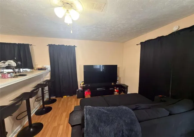 3rd image of 5921 Peco Ln, Austell, GA 30106 | MLS# 7808014