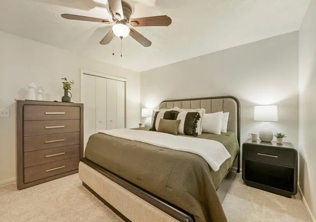 Photo 3 of Sale Pending at 1390 Ridgefield Dr, Roswell, GA 30075 | MLS# 7811076 | Listing updated on 2026-09-02