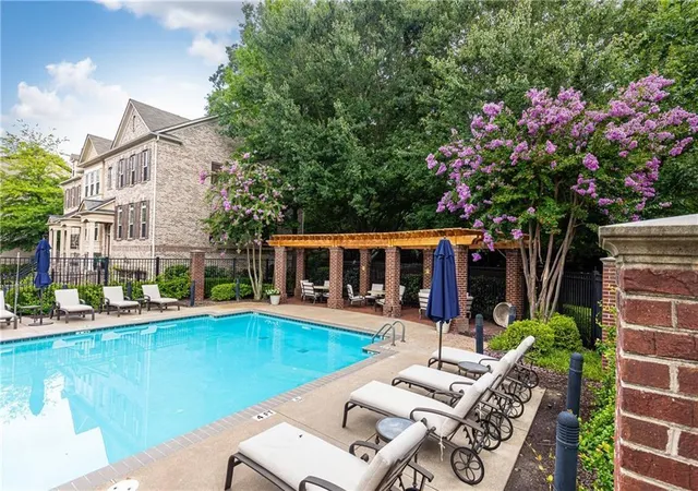 Homes for sale in Atlanta, GA | 3635 E Paces Cir Ne #1407, Atlanta, GA 30326 | MLS# 7723466