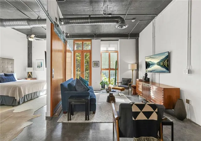 Photo 3 of Condo for sale at 123 Luckie St NW #2209, Atlanta, GA 30303 | MLS# 7814656 | Listing updated on 2026-09-23