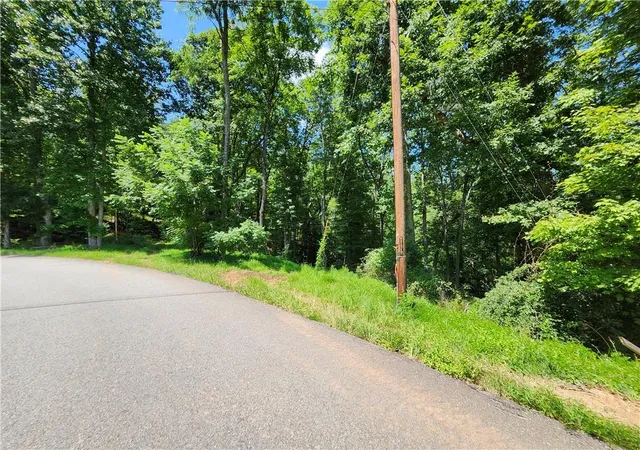 Photo 3 of Land for sale at 0 Deer Run Dr, Dahlonega, GA 30533 | MLS# 7823963 | Listing updated on 2026-08-24