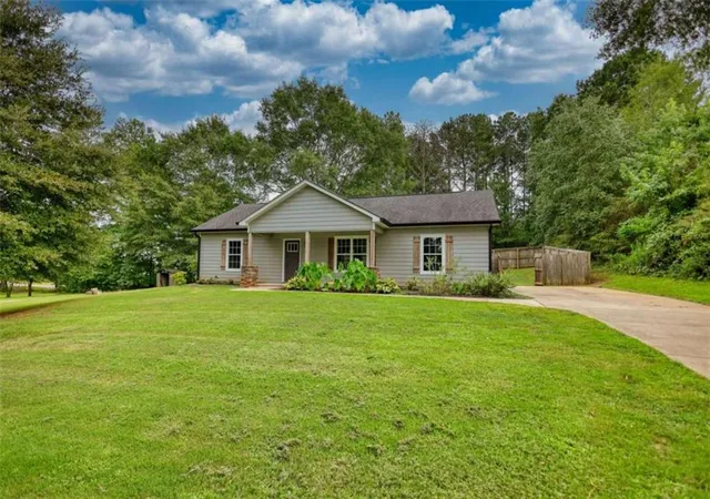 2nd image of 1020 Flat Rock Rd, Madison, GA 30650 | MLS# 7812207