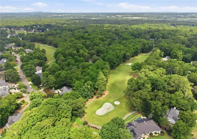 48th image of 10145 Cresent Hill Ln, Roswell, GA 30076 | MLS# 7804021