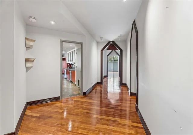 Photo 3 of Sale Pending at 2660 Peachtree Rd NW #4A, Atlanta, GA 30305 | MLS# 7748419 | Listing updated on 2026-09-30