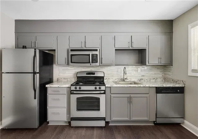 Photo 4 of Sale Pending at 2837 Palm Dr, Atlanta, GA 30344 | MLS# 7797157 | Listing updated on 2026-09-16