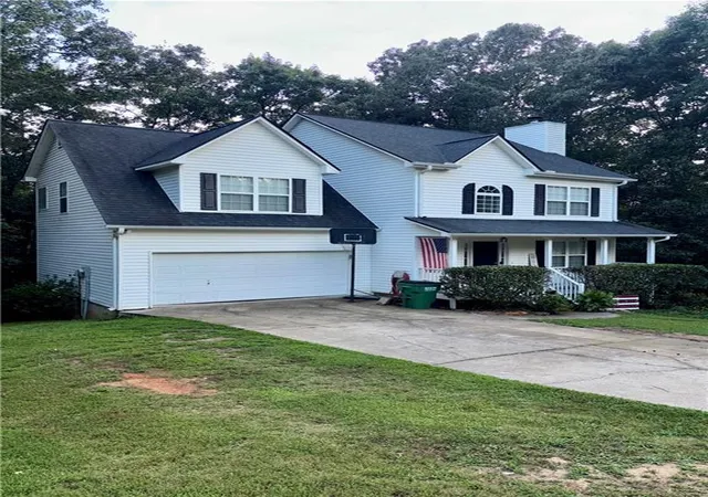 Photo 3 of Single family home for sale at 138 Dogwood Ln Se, Calhoun, GA 30701 | MLS# 7801776 | Listing updated on 2026-09-13