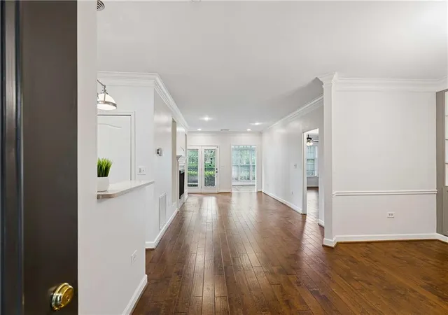 Photo 3 of Condo for sale at 175 15th Street NE #105, Atlanta, GA 30309 | MLS# 7773300 | Listing updated on 2026-09-08