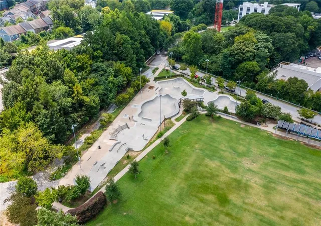 Homes for sale in Atlanta, GA | 821 Ralph Mcgill Blvd Ne #2111, Atlanta, GA 30306 | MLS# 7779499