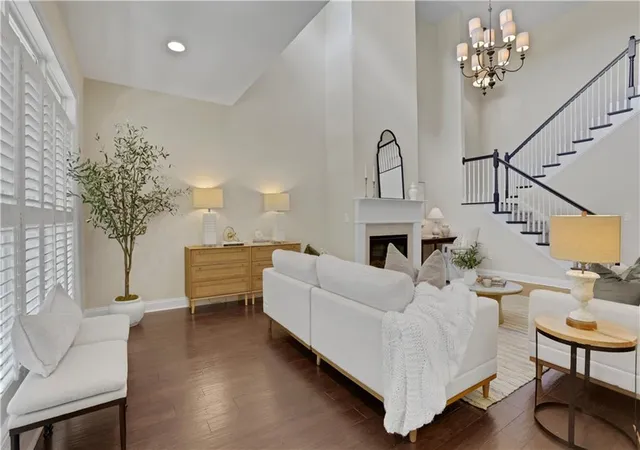 Photo 3 of Sale Pending at 115 Independence Way, Roswell, GA 30075 | MLS# 7823220 | Listing updated on 2026-09-05