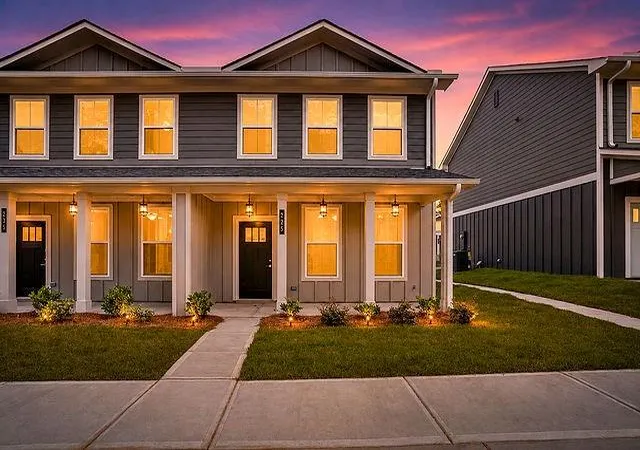 Photo 2 of Townhouse for sale at 225 Maddux St #LOT 21, Fayetteville, GA 30214 | MLS# 7830233 | Listing updated on 2026-09-08