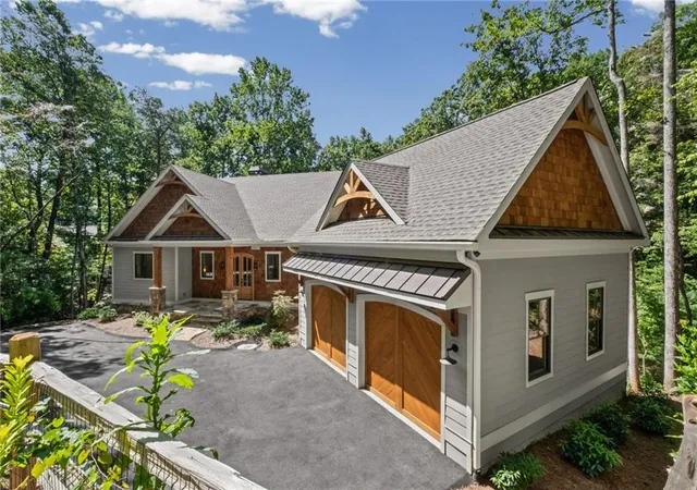 Photo 2 of Single family home for sale at 56 Black Bear Pt, Big Canoe, GA 30143 | MLS# 7816420 | Listing updated on 2026-10-22