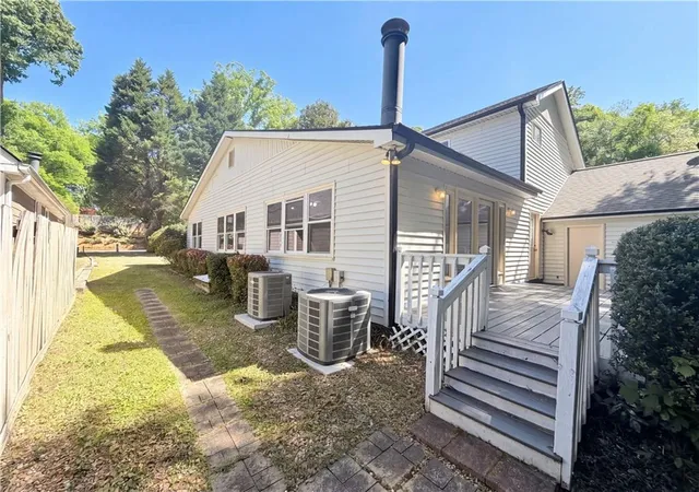 5th image of 2988 Chipmunk Trl Se, Marietta, GA 30067 | MLS# 7757197