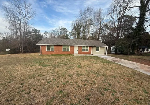 Homes for sale in Macon, GA | 4141 Briarwood Dr, Macon, GA 31204 | MLS# 7727998