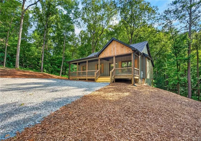 2nd image of 168 Reindeer Lane, Talking Rock, GA 30175 | MLS# 7823738