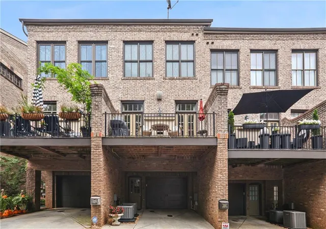 33rd image of 3552 Roswell Rd Nw, Atlanta, GA 30305 | MLS# 7758990