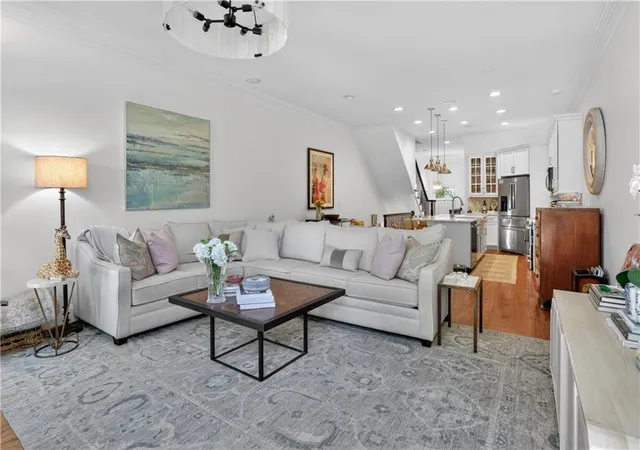 5th image of 3552 Roswell Rd Nw, Atlanta, GA 30305 | MLS# 7758990