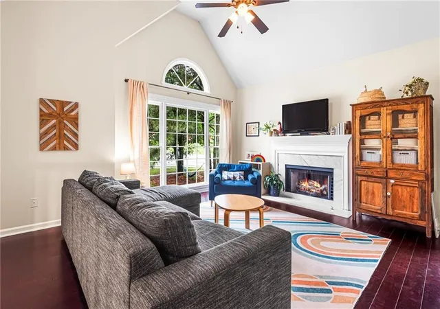 3rd image of 105 Leyland Ct, Fayetteville, GA 30215 | MLS# 7758877