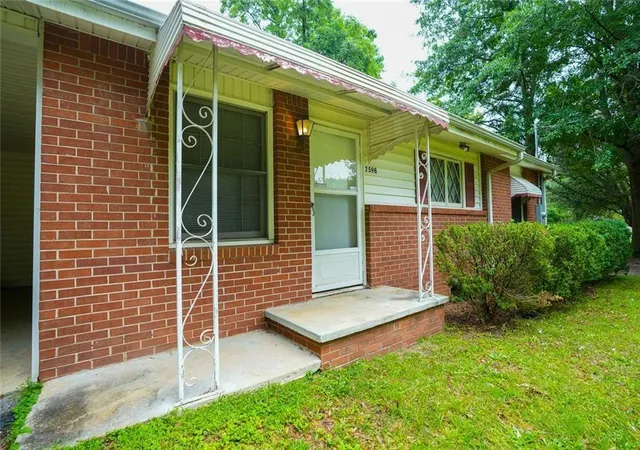 Photo 2 of Single family home for sale at 7598 Connell Dr, Jonesboro, GA 30236 | MLS# 7784695 | Listing updated on 2026-09-04