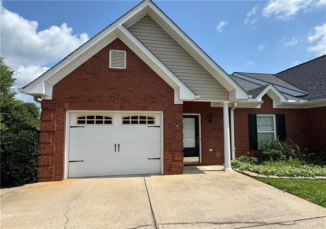 Homes for sale in Adairsville, GA | 306 Lexy Wy, Adairsville, GA 30103 | MLS# 7797333