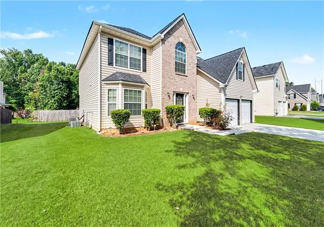 Photo 2 of Single family home for sale at 4455 Ivy Frk Dr, Loganville, GA 30052 | MLS# 7828329 | Listing updated on 2026-09-10