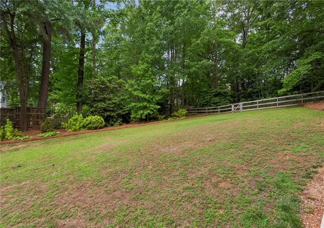 43rd image of 560 Spalding Dr, Atlanta, GA 30328 | MLS# 7776084