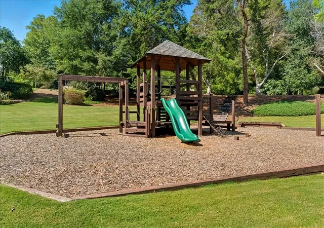 Photo 108 of Sale Pending at 5428 Thornapple Ln Nw, Acworth, GA 30101 | MLS# 7803194 | Listing updated on 2026-08-07