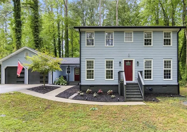 Photo 2 of Single family home for sale at 4686 Fountainhead Dr, Stone Mountain, GA 30083 | MLS# 7775193 | Listing updated on 2026-09-05