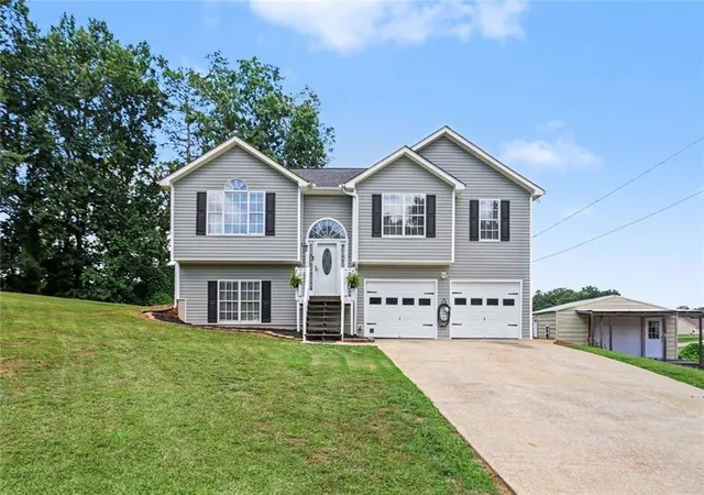 Homes for sale in Villa Rica, GA | 328 Lacy Ct, Villa Rica, GA 30180 | MLS# 7801886