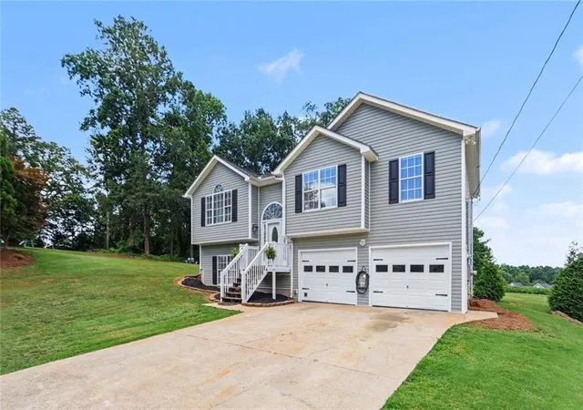 Homes for sale in Villa Rica, GA | 328 Lacy Ct, Villa Rica, GA 30180 | MLS# 7801886